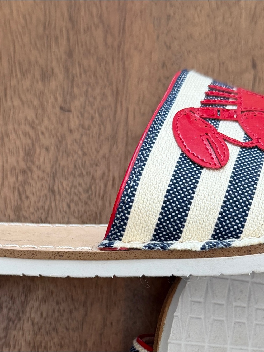 Kate Spade Ivonna Navy Red Stripe Lobster Sandal size 8 1/2 - Picture 3 of 3
